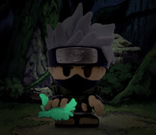 Naruto Boomez Wave 1 - Kakashi Glow in the Dark Raro